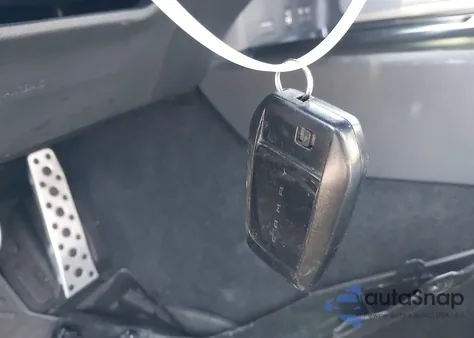 2025 Toyota Camry Se из США, поврежденный, VIN 4T1DAACK0SU551621